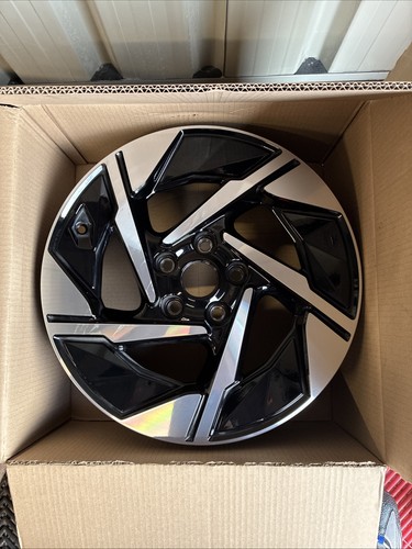 Alloy wheels - alloy,