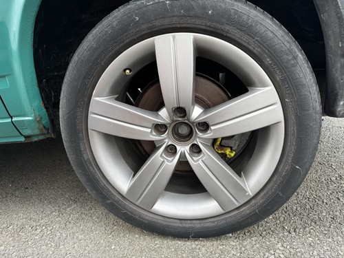 Alloy wheels - alloy,