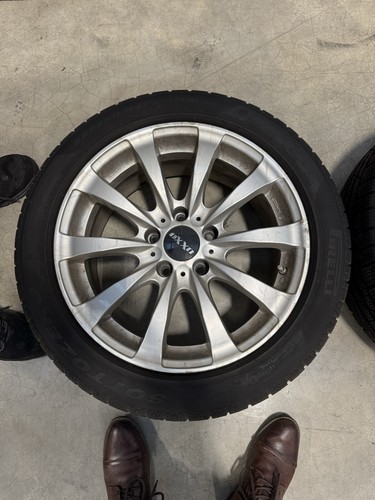 Alloy wheels - alloy,